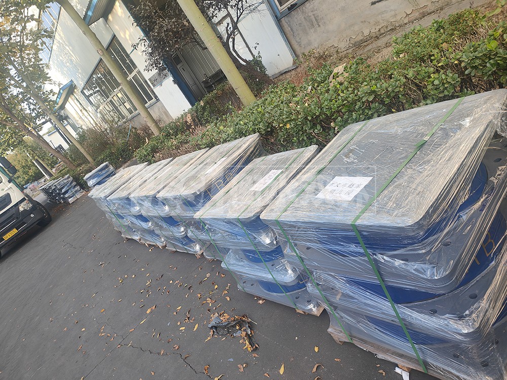 建筑隔震支座(LRB型) LNR300支座廠(chǎng)家 隔震橡膠支座廠(chǎng)商